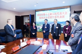 严华程蓓看望出席市“两会”的人大代表和政协委员